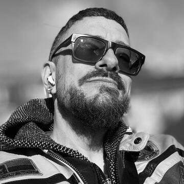 UX & Media Consultant, Game Designer and Adult Content Creator